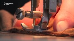 Milica u borbi s rakom: 'Frizure od tekstila'