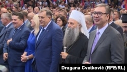 Nenad Stevandić, Željka Cvijanović, Milorad Dodik, patrijarh Porfirije i Aleksandar Vučić tokom proslave "Dana srpskog jedinstva" u Nišu, 15. 9. 2023.