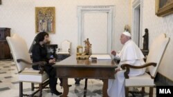 Претседателката на РСМ Гордана Сиљановска-Давкова на аудиенција кај папата Франциск, 23 мај 2024 година