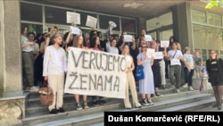 Tokom sednice Saveta FPN deo studentkinja i studenata organizovao je protest protiv izbora Slaviše Orlovića za dekana, 7. jun 2024.