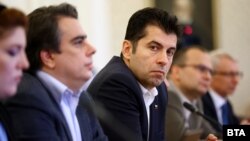 Кирил Петков