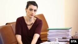 Лена Бориславова от "Продължаваме промяната - Демократична България"