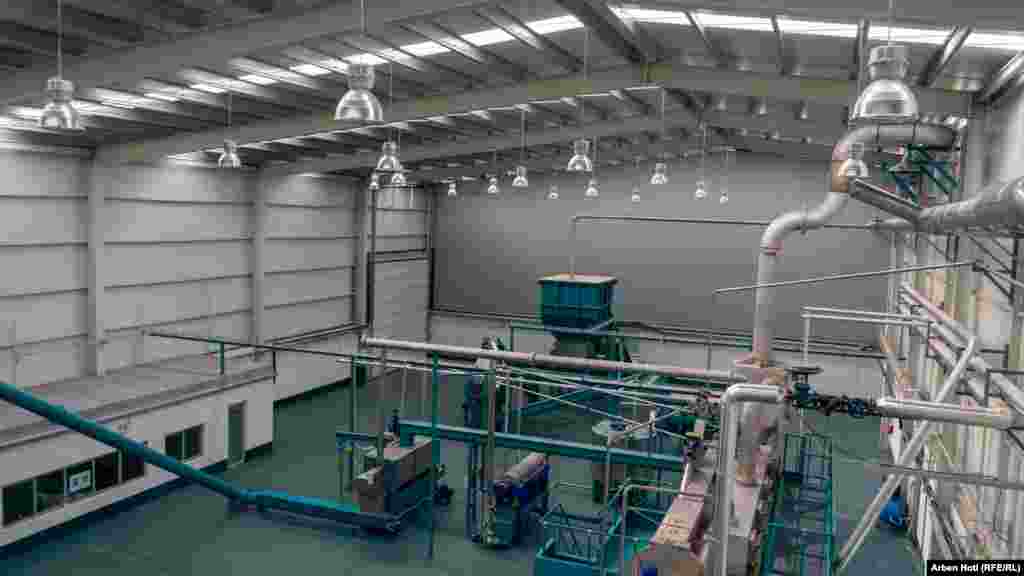 Pavarësisht se kanë kaluar më shumë se tre vjet që kur ka përfunduar ndërtimi i impiantit, ai ende nuk është vënë në funksion.&nbsp;