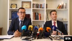 Кметът на София Васил Терзиев и зам.-кметът по финансите Иван Василев