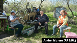 Recensământ 2024. O recenzoare stă de vorbă cu doi cetățeni din satul Tricolici, raionul Căușeni.