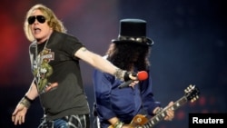 Аксел Роуз и Слаш