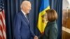 Președintele Statelor Unite, Joe Biden, și președinta R. Moldova, Maia Sandu, la întâlnirea lor de la Varșovia, în marginea „Summitului pentru democrație”, pe 21 februarie 2023.