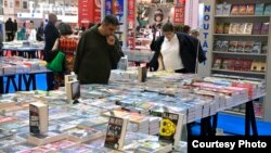 Deschis pentru cinci zile la Pavilionul Romexpo din București, Bookfest 2024 găzduiește 300 de lansări de carte şi dezbateri şi peste 60 de evenimente dedicate copiilor.