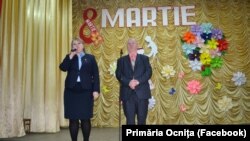 Ирина Лозован и Виктор Артаманюк на публичном мероприятии в Окнице, 2023 год.