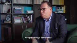 Кои са пазителите на паметта? Един ден в държавния архив