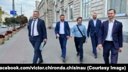 Victor Chironda alături de colegii de campanie din Platforma DA, 20 septembrie 2023