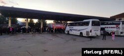 Autobusi i kompanisë “Joe Travel” në Mitrovicë të Veriut.