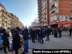 Potpisivanje peticije na severu za ukidanje zabrane uvoza robe iz Srbije koju je uvela Vlada Kosova, 25. decembar 2023.