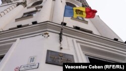 Potrivit unui proiect de lege adoptat de PAS în martie 2022, noul CSJ va fi compus din 20 de judecători: 11 judecători de carieră și 9 juriști.
