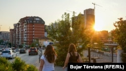 Pamje në Prishtinë, korrik 2023.