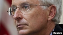 Kameron Manter, bivši američki ambasador u Beogradu, april 2011.