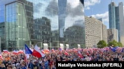 Опозициска марш во Варшава, Полска, 1 октомври, 2023