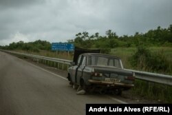 Drumul spre sud de la Kamianske duce la orașele strategice ocupate de Rusia, Tokmak și Melitopol, precum și la centrala nucleară Zaporojie