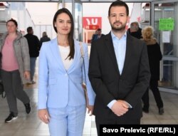 Jakov Millatoviq dhe gruaja e tij