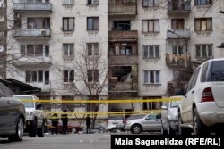 სამტრედიის ქუჩაზე აფეთქების გამო გადაკეტილია კორპუსთან მისასვლელი