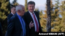 Shefi për politikë të jashtme dhe siguri i BE-së, Josep Borrell(majtas), dhe i dërguari i posaçëm i BE-së për dialogun, Miroslav Lajçak. Fotografi nga arkivi.