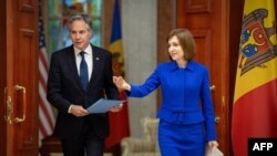 Presidentja e Moldavisë, Maia Sandu, dhe sekretari amerikan i Shtetit, Antony Blinken - fotografi arkivi