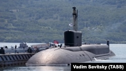 Submarinul nuclear rus K-551 „Vladimir Monomah”, la baza navală din orașul Viliucinsk, Kamceatka