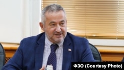 Директорот на Фондот за здравствено осигурување, Сашо Клековски 