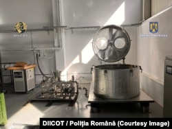 Instalație de producere a etnobotanicelor.