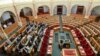 Camera principală a Parlamentului Ungariei, 5 februarie 2024. Cele mai multe dintre locurile goale sunt ale parlamentarilor din partidele guvernamentale. Absența lor a făcut imposibilă votul asupra candidaturii Suediei la NATO.
