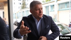 Čelnik SMER-a Robert Fico nakon izbora u Bratislavi, Slovačka, 1. oktobra 2023.