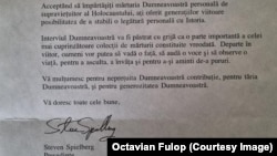 Scrisoare de mulțumire primită de Octavian Fulop, supraviețuitor Auschwitz – Birkenau, din partea regizorului Steven Spielberg. Regizorul îi transmite că este recunoscător pentru mărturia extrem de valoroasă, oferită.