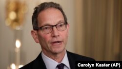 Charles Kupchan, ish-drejtor i çështjeve evropiane në Këshillin e Sigurisë Kombëtare të SHBA-së.