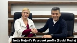 Членката на централното собрание на Алијанса за Албанците, Роланда Превала Кадриу и пратеникот Изет Меџити. 