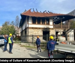 Muzeu i djegur i Muzikës në Gjakovë.