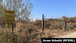 Ulaz u gudronsku jamu u mjestu Garevac, Modriča, BiH, 20. august 2024. 