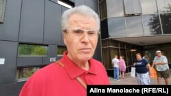 Un pensionar din București reclamă că i-a scăzut punctajul și că pensia lui e mai mică cu 500 de lei.