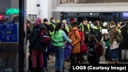 Ukrán menekültek érkeznek Romániába 2023 áprilisában