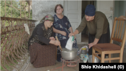 კადრი ფილმიდან "აფხაზები აჭარიდან - ჩვენი მუჰაჯირები"