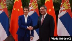 Ana Brnabić sa premijerom Kine Li Jiangom u Pekingu, 4. novembra 2023.