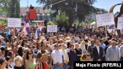 Protest Srba u Severnoj Mitrovici zbog najave otvaranja mosta, Kosovo, 7. avgusta 2024.