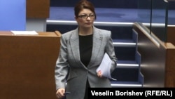 Председателката на парламентарната група на ГЕРБ-СДС Десислава Атанасова