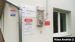 Se működő napalemes rendszer, se nyitva tartás