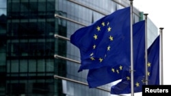 Совет ЕС объяснил решение «продолжением гибридной деятельности России, в том числе манипулирование и вмешательство иностранной информации против ЕС, его государств-членов и партнеров»