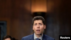 Izvršni direktor OpenAI Sam Altman tokom svjedočenja pred Kongresom SAD-a 16. maja 2023.