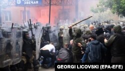 Sukobi ispred Opštine Zvečan, 29. maj 2023.