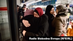 Državljani BiH i njihovi srodnici, evakuisani iz Pojasa Gaze, stigli u Sarajevo, 20.11.2023. 