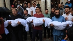 Në qefinë të bardhë, fëmijët paguajnë çmimin e luftës në Gazë