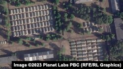 Беларуската служба на Свободна Европа преброи най-малко 303 палатки, които не са били на това място на 24 юни.