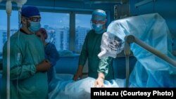 2023 жылғы желтоқсанда Мәскеудегі Бурденко атындағы аурухананың дәрігерлері тарихта алғаш болып стационарлық биоөнім басып шығару технологиясы көмегімен ота жасады.